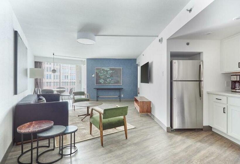 Sonder At The Terrace