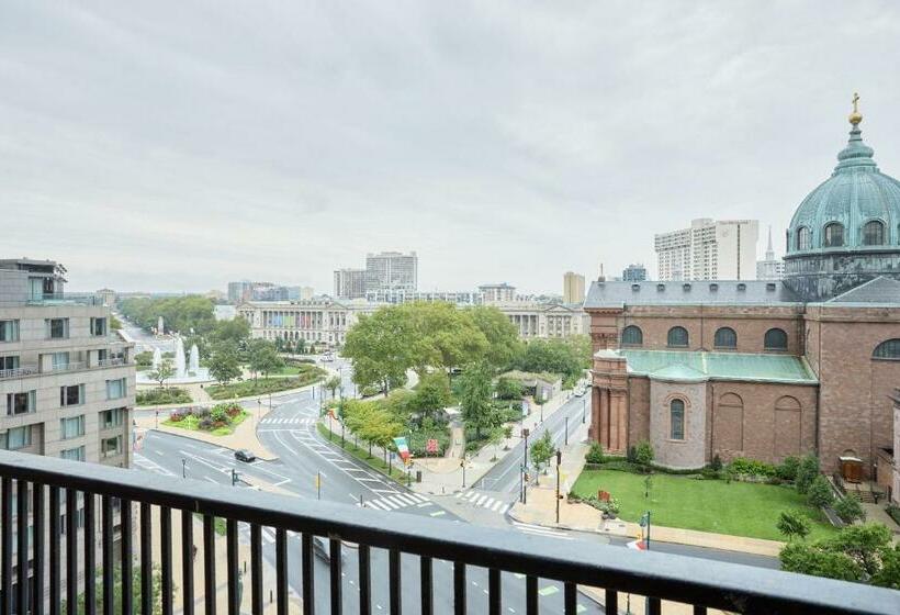 Sonder At The Terrace