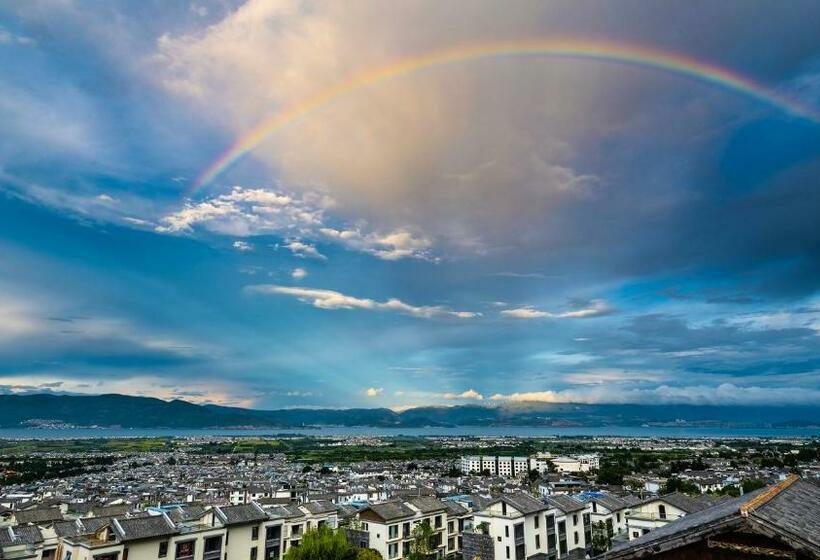 大理悦山海酒店