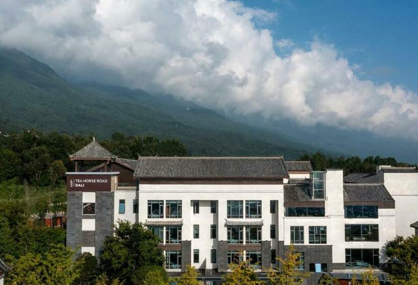 大理悦山海酒店