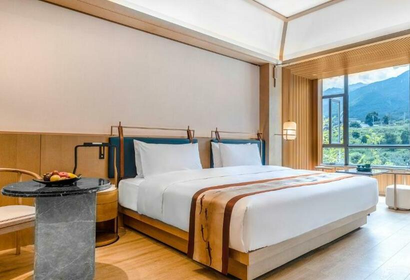 大理悦山海酒店