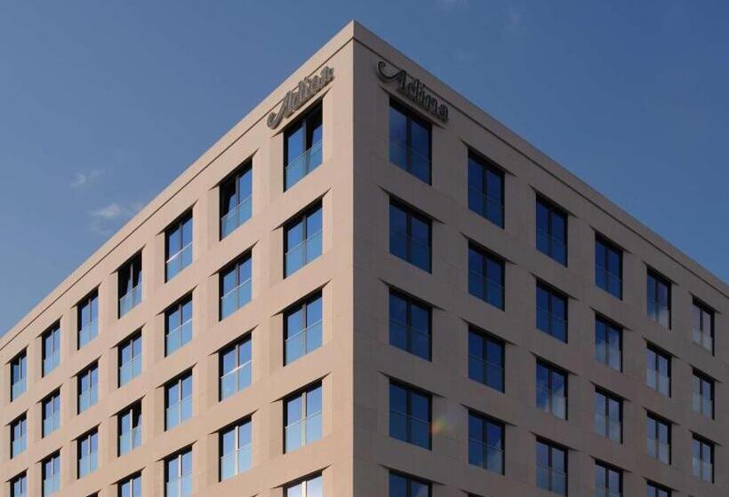 Adina Apartment Hotel Wiesbaden