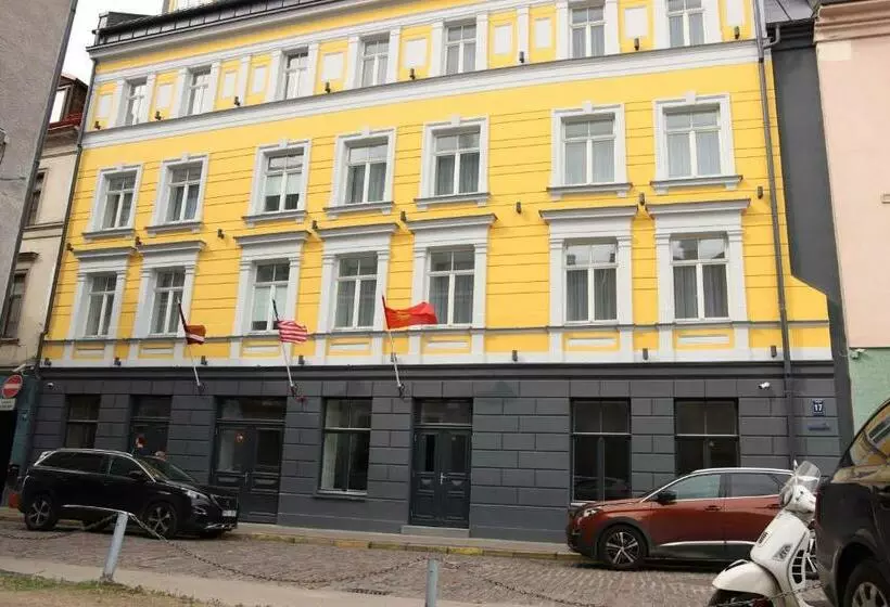 هتل Old Riga Plaza