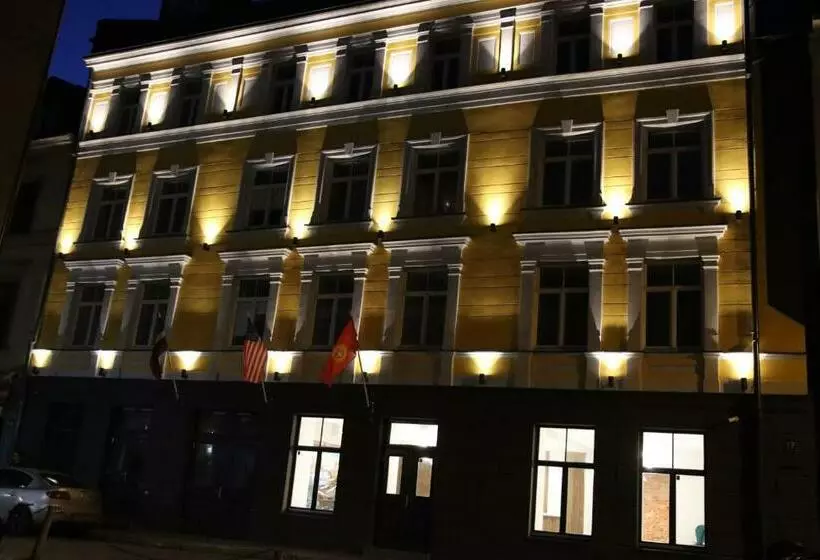 هتل Old Riga Plaza