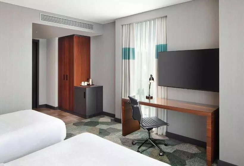 ホテル Four Points By Sheraton Istanbul Kagithane