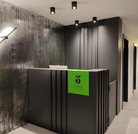 Joy 5 Hotel & Spa