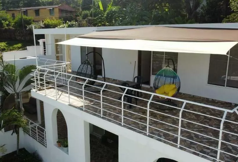 ホテル La Chelita