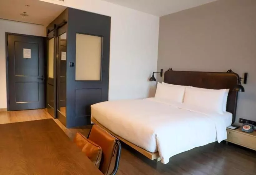 Hotelli Moxy Shenzhen North Station