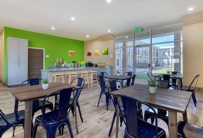 ホテル Quality Inn & Suites