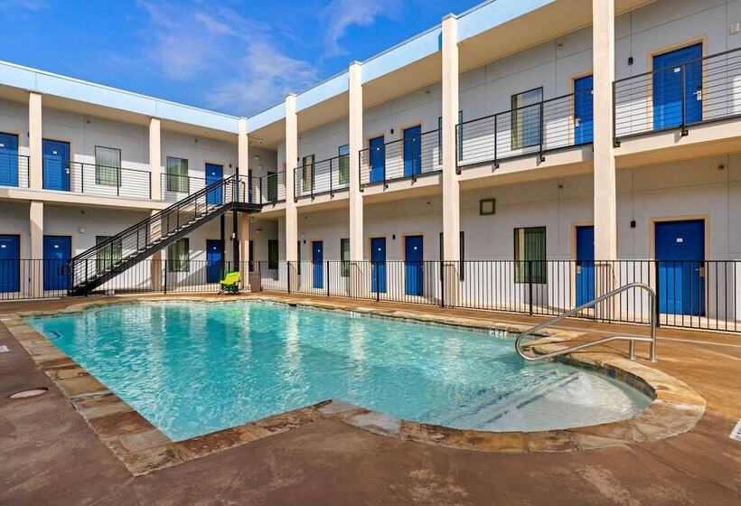 ホテル Quality Inn & Suites