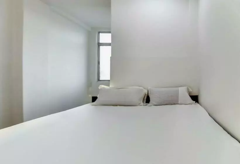 Hotelli Spot On Plaza Guest House