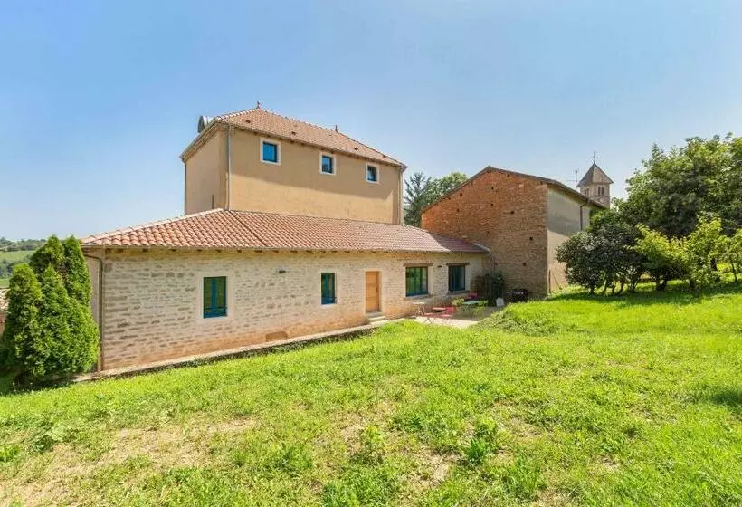 Majatalo Chez Romain