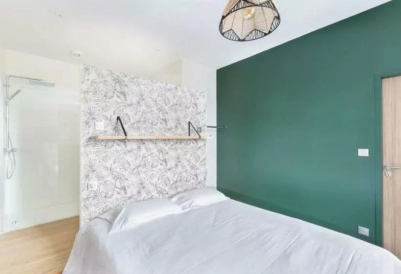 Majatalo Chez Romain