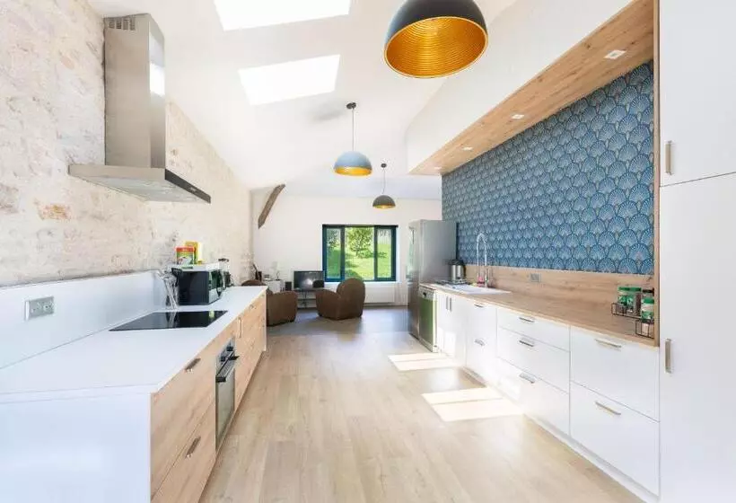 Majatalo Chez Romain