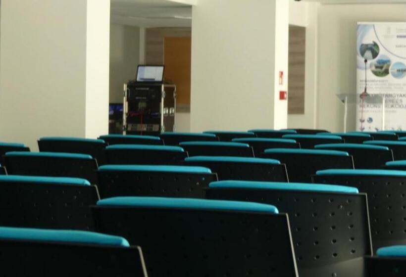 Tisza Tó Apartmanpark