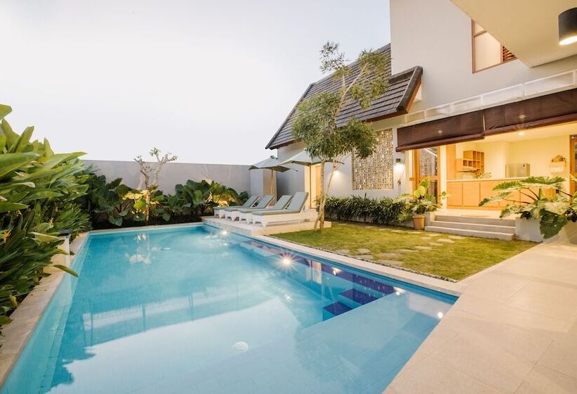 Vasudha Hostel Canggu