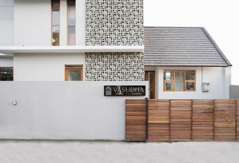 Vasudha Hostel Canggu