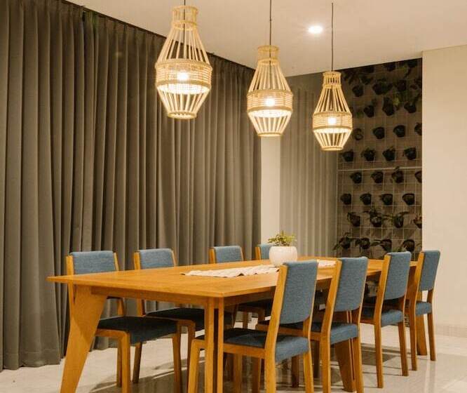 Vasudha Hostel Canggu