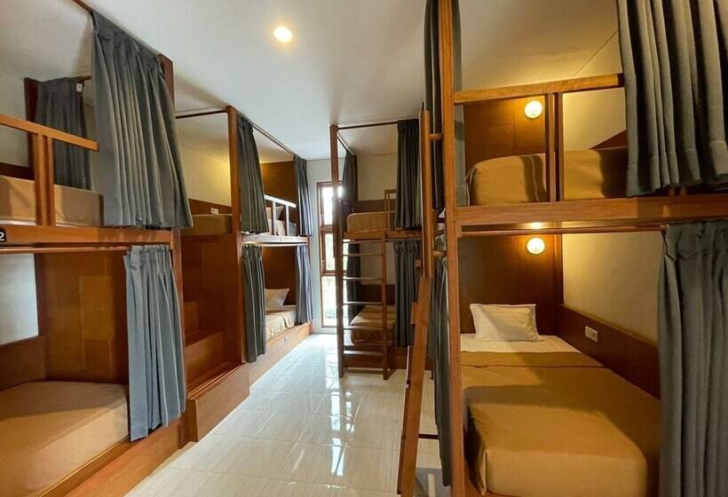 Vasudha Hostel Canggu