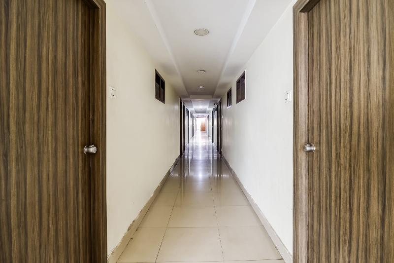 בית מלון כפרי Capital O 6531  Thilothama Grand