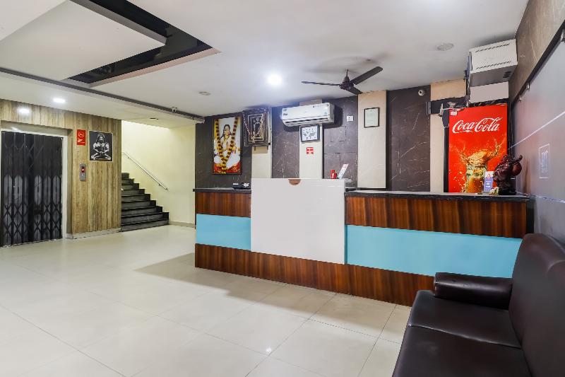 בית מלון כפרי Capital O 6531  Thilothama Grand