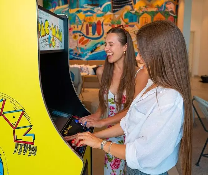 Hotelli Rove City Walk