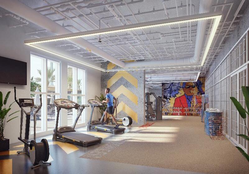 هتل Rove City Walk