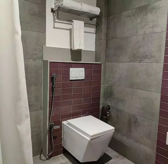 هتل Zone Connect By The Park Coimbatore