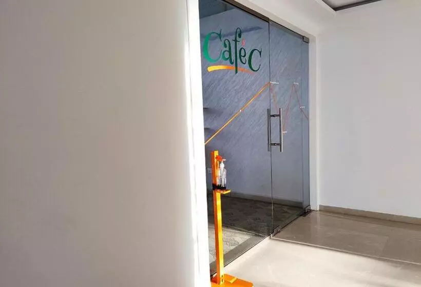 هتل Zone Connect By The Park Coimbatore