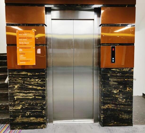 酒店 Zone Connect By The Park Coimbatore