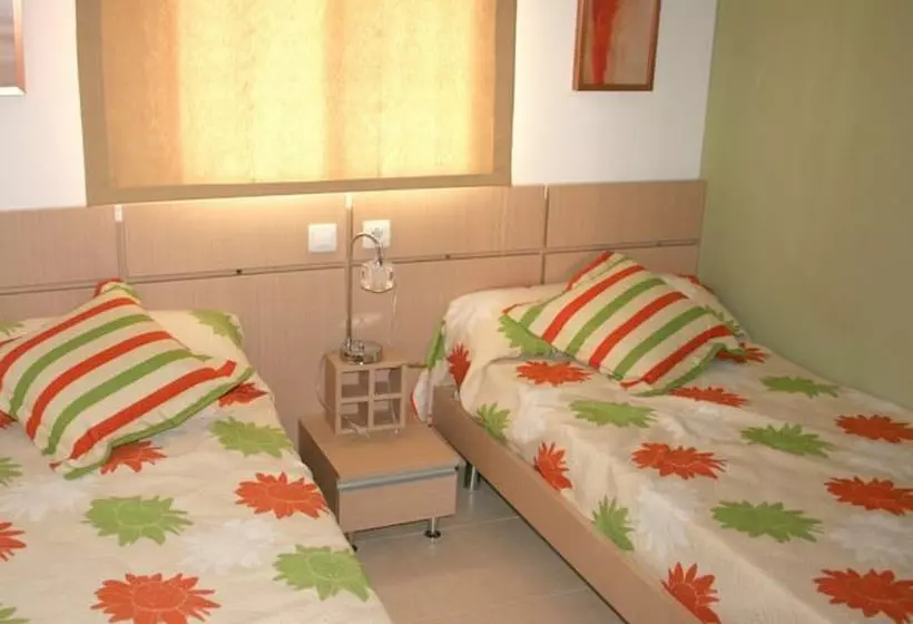 Apartamentos 2ª Linea Multiservicios Marina D'Or Beach
