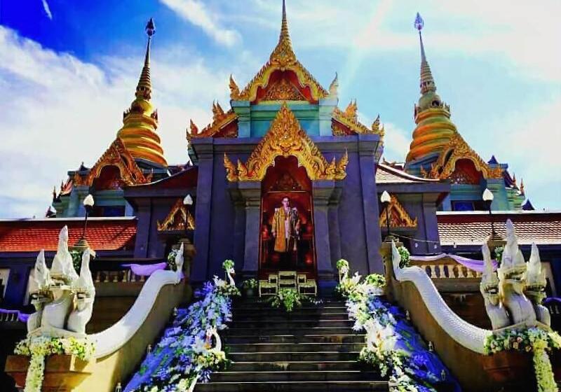 Baan Klang Aow Beach Resort