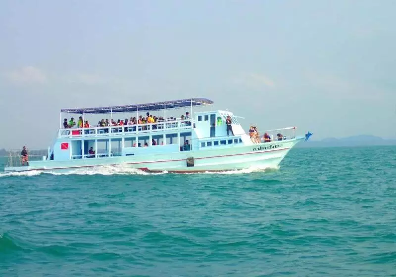 Baan Klang Aow Beach Resort