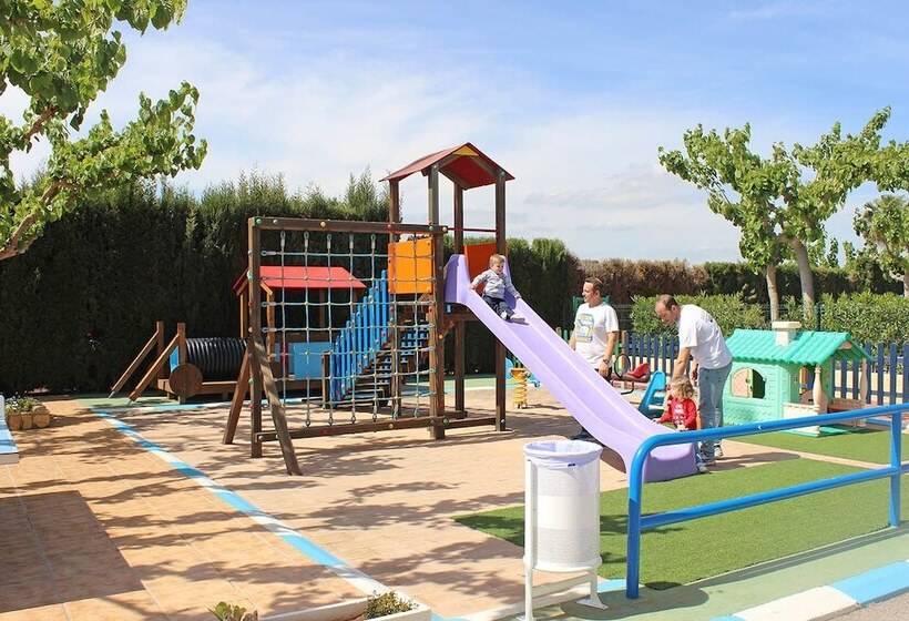 Camping Y Bungalows Monmar