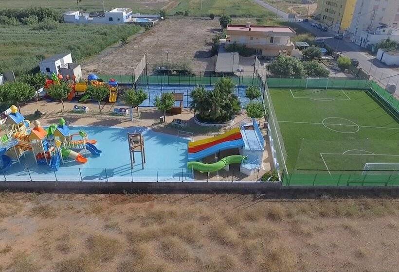 Camping Y Bungalows Monmar