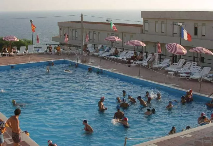 هتل Costa Makauda Residence