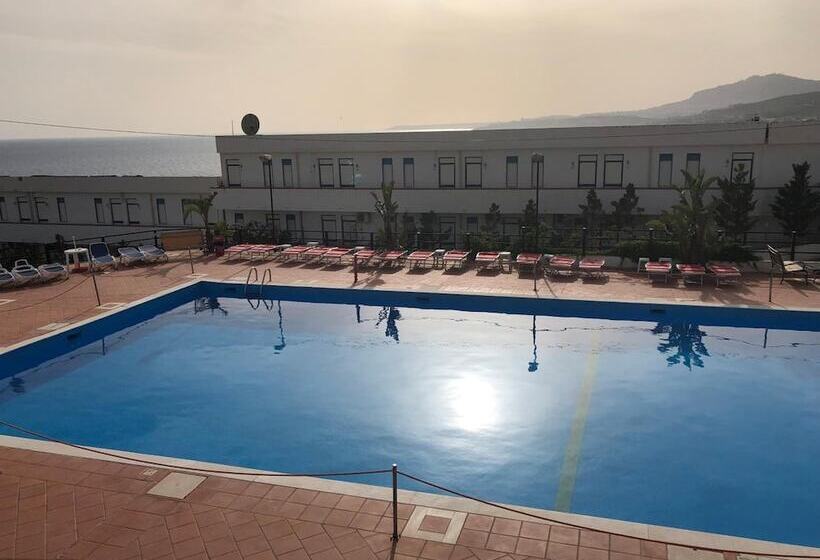 בית מלון כפרי Costa Makauda Residence