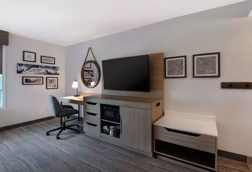 酒店 Hampton Inn Anderson/ Alliance Business Park