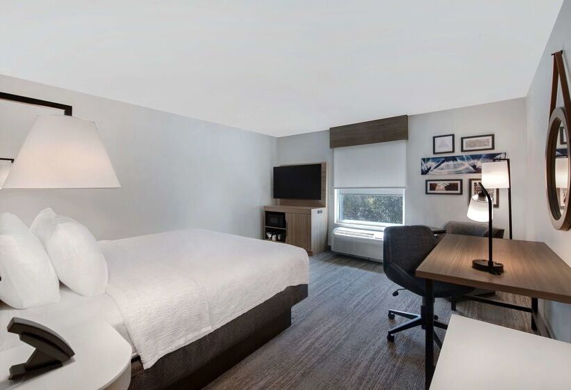 בית מלון כפרי Hampton Inn Anderson/ Alliance Business Park