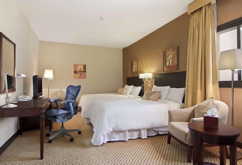Отель Hilton Garden Inn Riyadh Olaya