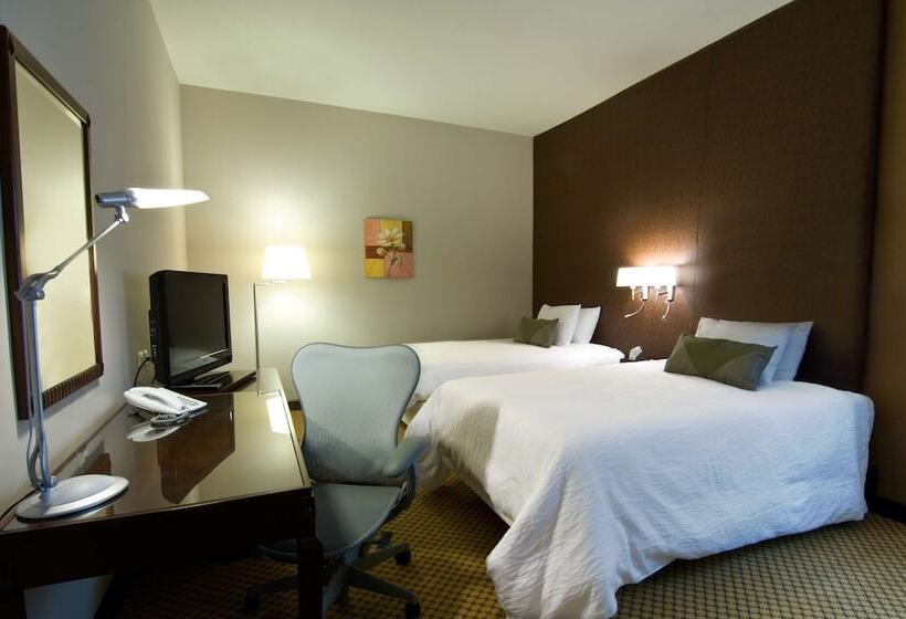 Отель Hilton Garden Inn Riyadh Olaya