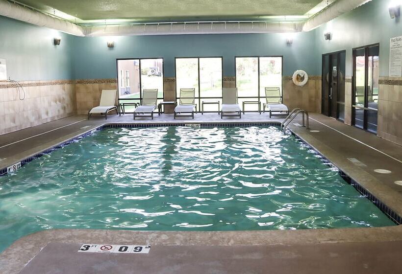 Hotel Holiday Inn Express Cedar Rapids Collins Road, An Ihg