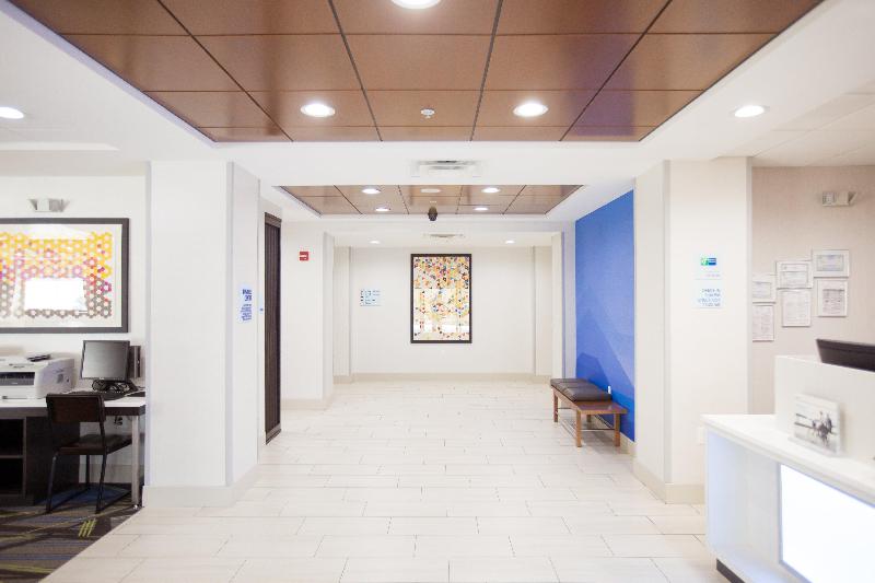 فندق Holiday Inn Express & Suites Knoxville Farragut, An Ihg