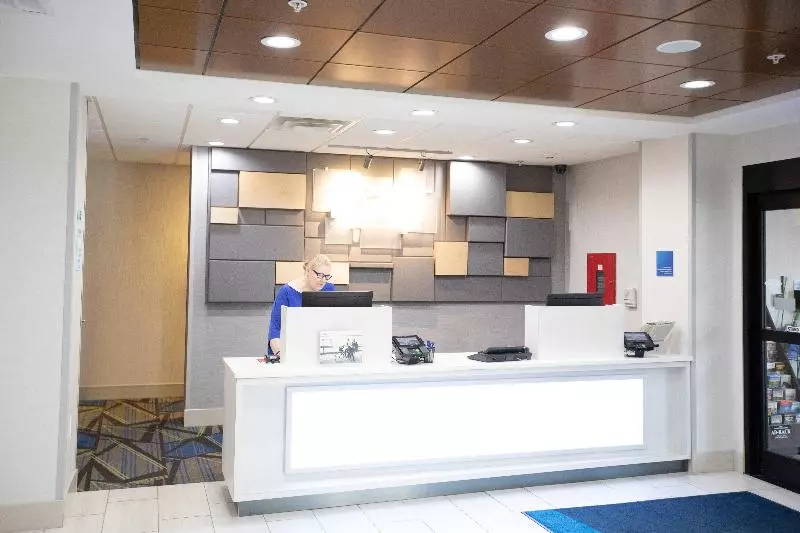 בית מלון כפרי Holiday Inn Express & Suites Knoxville Farragut, An Ihg