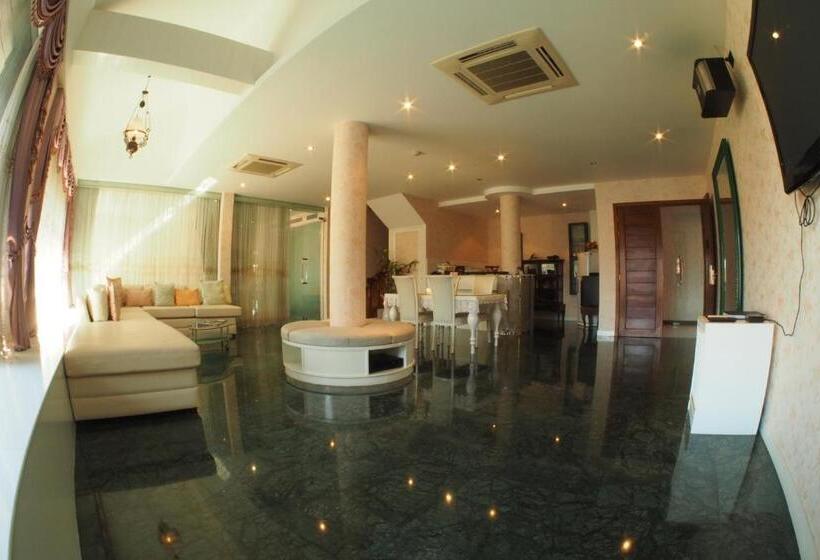 Kodchasri Thani Hotel Chiangmai