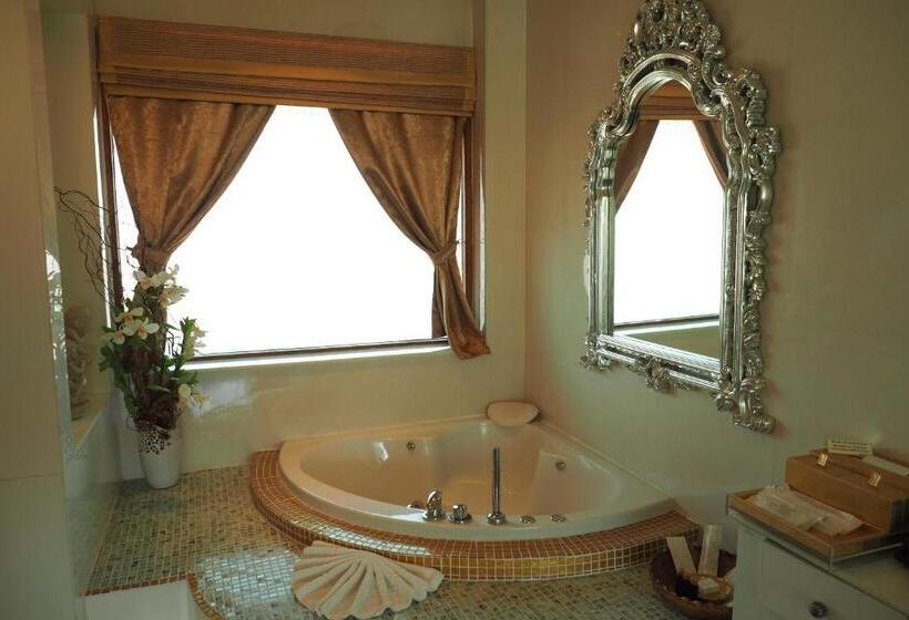 Kodchasri Thani Hotel Chiangmai