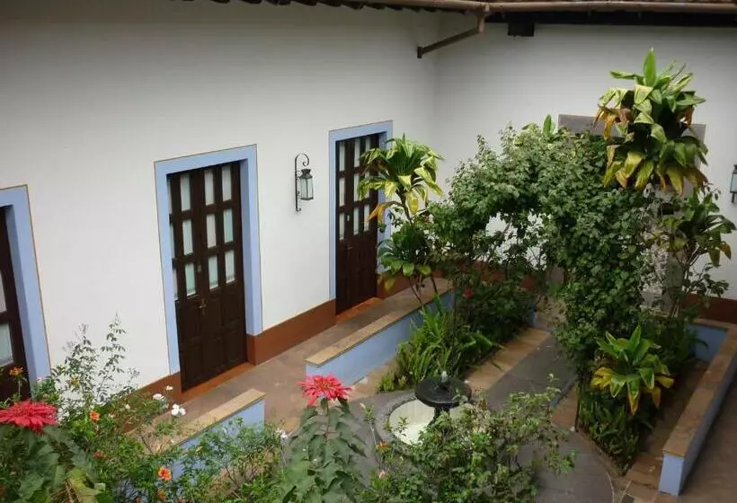 هتل Meson Del Alferez Coatepec