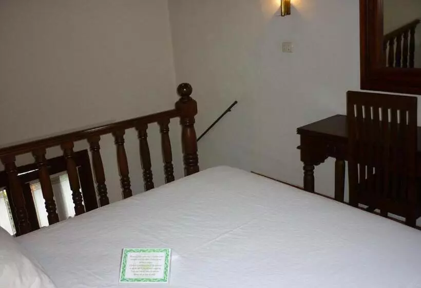 هتل Meson Del Alferez Coatepec