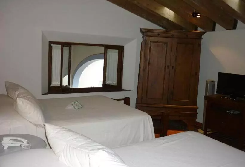 هتل Meson Del Alferez Coatepec