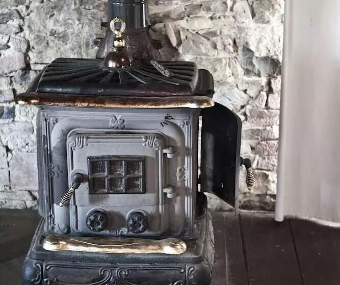 Отель Montelucci Country Resort & Agriturismo Di Charme